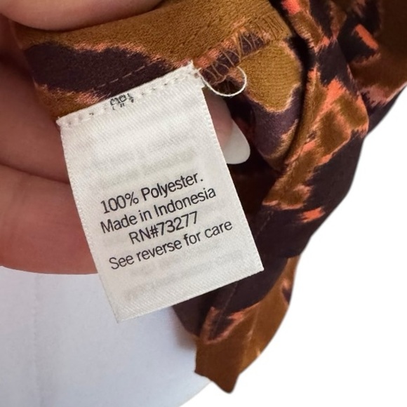 Nine West Brown Abstract Print Sleeveless Camisole Top XL Adjustable Straps - Picture 6 of 6